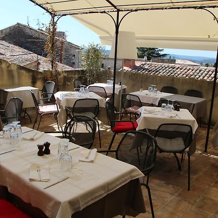La Petite Hostellerie 于泽斯 外观 照片